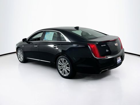 Used 2018 Cadillac XTS Luxury image 7