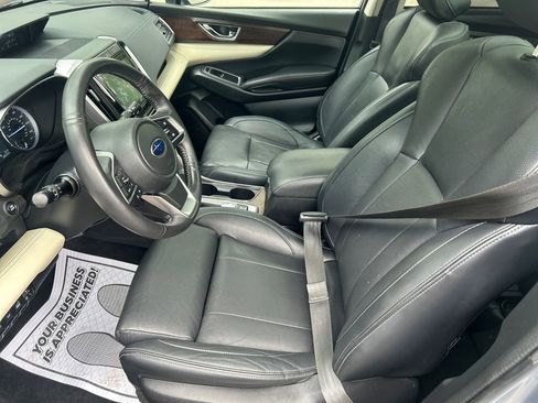 Used 2022 Subaru Ascent Touring AWD/4WD image 11