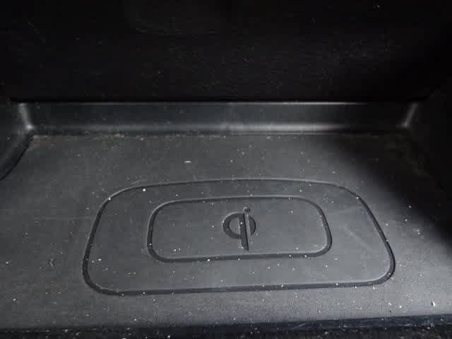 Used 2018 Toyota Tacoma TRD Sport AWD/4WD image 32