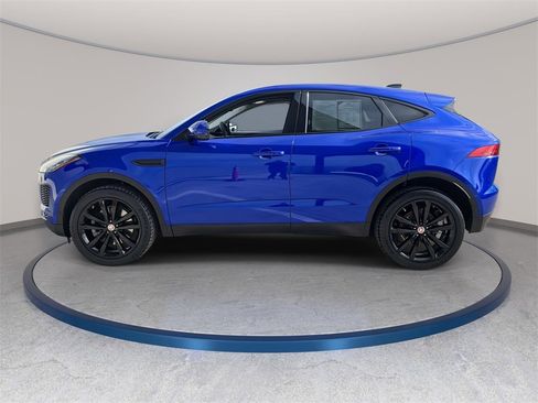 Used 2019 Jaguar E-PACE SE image 9