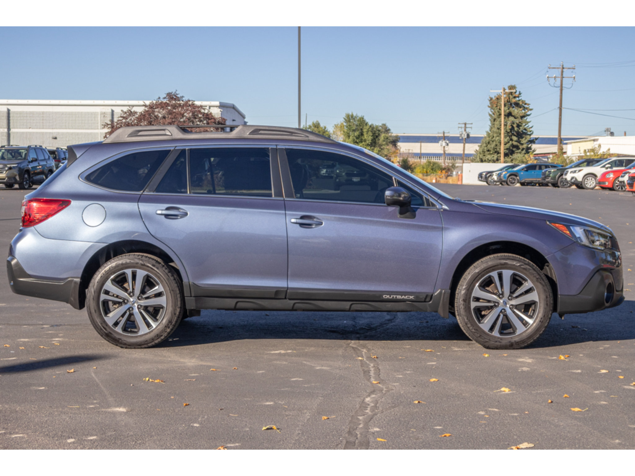 Used 2018 Subaru Outback 2.5i Limited AWD/4WD image 2