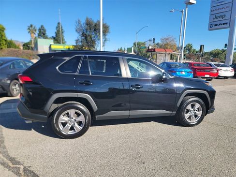 Used 2023 Toyota RAV4 XLE image 4