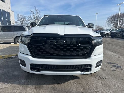New 2026 RAM 1500 4x4 Crew Cab image 8