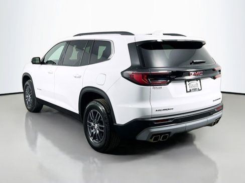 Used 2025 GMC Acadia Elevation image 7