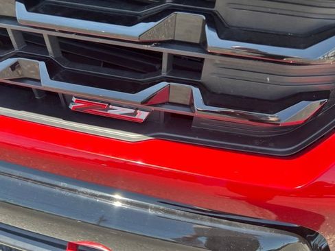 Used 2025 Chevrolet Silverado 1500 LT Trail Boss w/ Protection Package AWD/4WD image 14