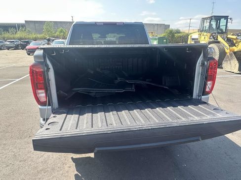 Certified 2024 GMC Sierra 1500 Elevation AWD/4WD image 11