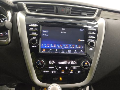 Used 2017 Nissan Murano Platinum w/ Platinum Technology Package AWD/4WD image 25