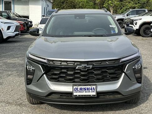 New 2026 Chevrolet Trax LT w/ Driver Confidence Package FWD image 6