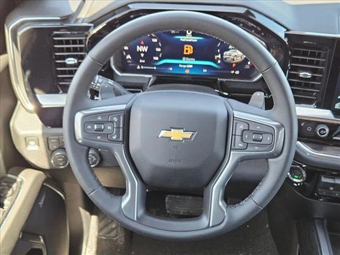New 2026 Chevrolet Silverado 1500 LTZ w/ Z71 Off-Road Package AWD/4WD image 11