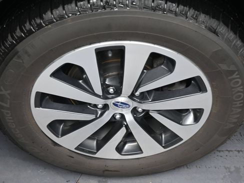 Used 2021 Subaru Outback Premium AWD/4WD image 14
