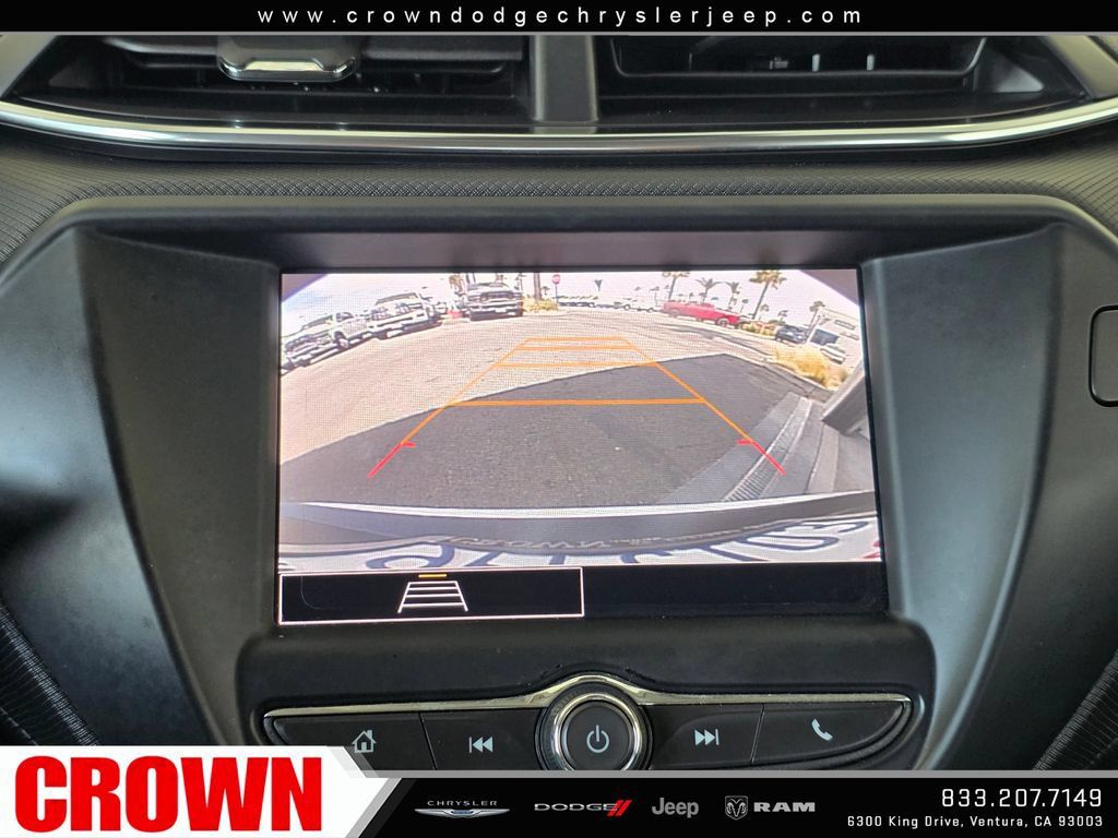 Used 2023 Chevrolet TrailBlazer LT FWD image 24