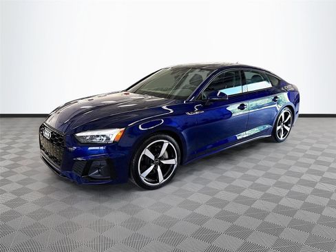 Used 2025 Audi A5 2.0T Premium Plus w/ Premium Plus AWD/4WD image 3