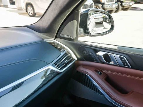 Used 2022 BMW X5 M50i w/ Executive Package image 30