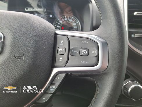 Used 2025 RAM 1500 Big Horn AWD/4WD image 14