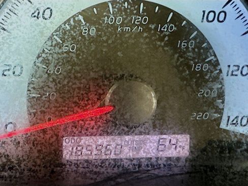 Used 2011 Toyota Camry SE image 19