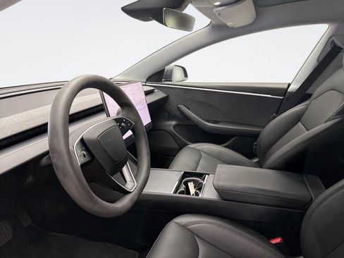 Used 2024 Tesla Model 3 Long Range AWD/4WD image 9