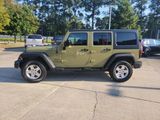 Used 2013 Jeep Wrangler Unlimited Sport image 2
