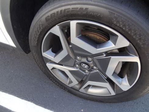 Used 2023 Hyundai Palisade SEL w/ Premium Package AWD/4WD image 10