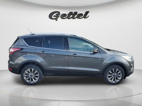 Used 2017 Ford Escape Titanium FWD image 4