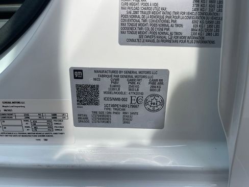 Used 2024 GMC Sierra 2500 AT4 w/ AT4 Premium Plus Package image 41