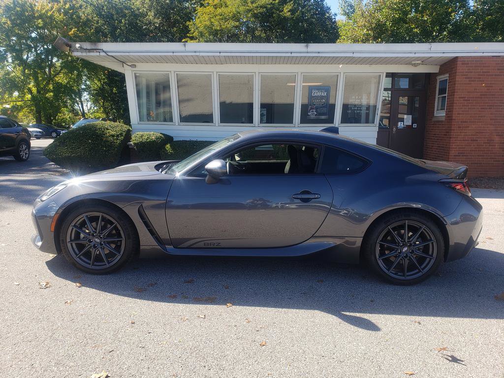 Used 2023 Subaru BRZ Limited w/ Popular Package #2 RWD image 2