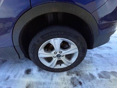 Used 2016 Ford Escape SE image 13