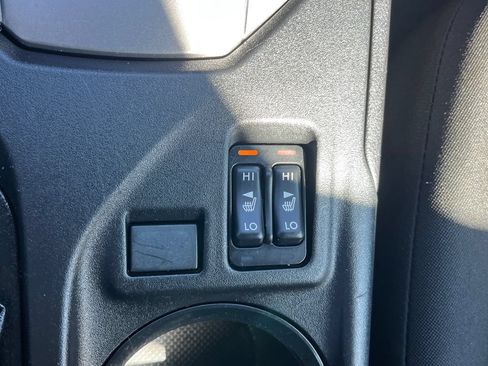 Used 2018 Subaru Impreza 2.0i Premium AWD/4WD image 17
