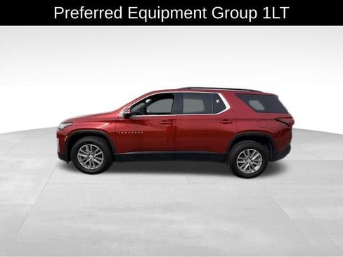 Used 2023 Chevrolet Traverse LT FWD image 4