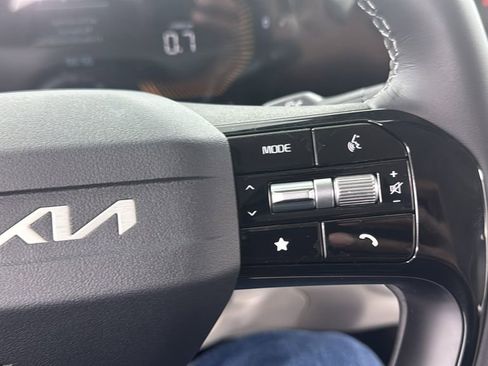 New 2026 Kia Sorento S AWD/4WD image 22