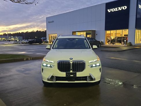 Used 2026 BMW X7 xDrive40i image 3