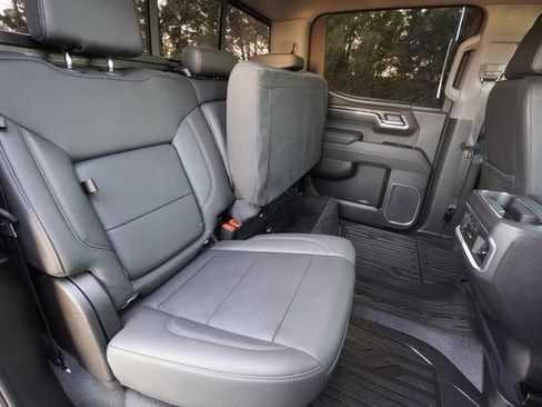 Used 2025 GMC Sierra 1500 SLT w/ SLT Premium Plus Package image 36