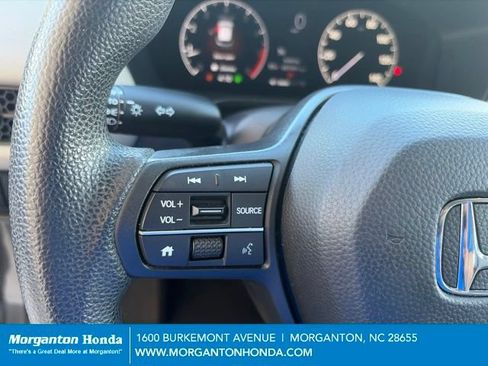 Used 2024 Honda HR-V LX image 18