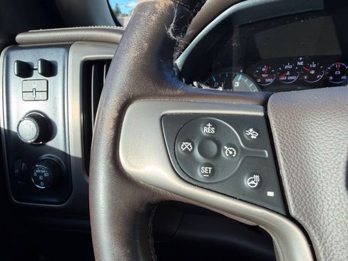 Used 2019 GMC Sierra 2500 Denali w/ Duramax Plus Package AWD/4WD image 16