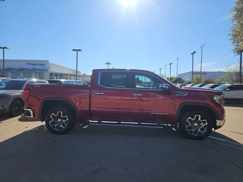 Used 2024 GMC Sierra 1500 SLT w/ SLT Premium Plus Package image 4