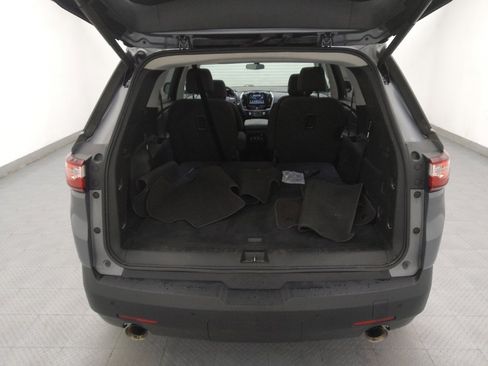 Used 2019 Chevrolet Traverse LT FWD image 29