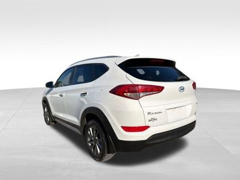 Used 2018 Hyundai Tucson SEL Plus w/ Cargo Package image 4