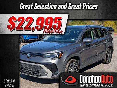 Used 2025 Volkswagen Taos SE image 1