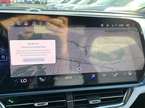 New 2026 Chevrolet Equinox EV LT image 14