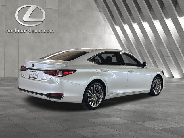Used 2019 Lexus ES 300h w/ Accessory Package 2 FWD image 9