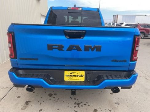 New 2026 RAM 1500 4x4 Crew Cab image 7