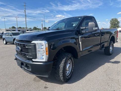Used 2023 Ford F250 XL w/ XL Off-Road Package image 23