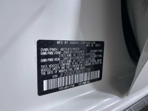 Certified 2024 Subaru Crosstrek 2.0i Premium AWD/4WD image 11