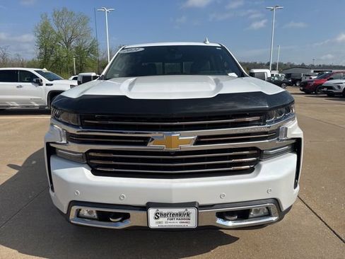 Used 2021 Chevrolet Silverado 1500 High Country w/ Technology Package image 11