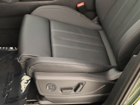 New 2026 Audi Q5 Premium Plus image 24