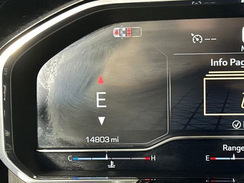 Used 2024 GMC Sierra 2500 SLE image 18