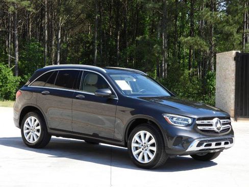 Used 2020 Mercedes-Benz GLC 300 image 27