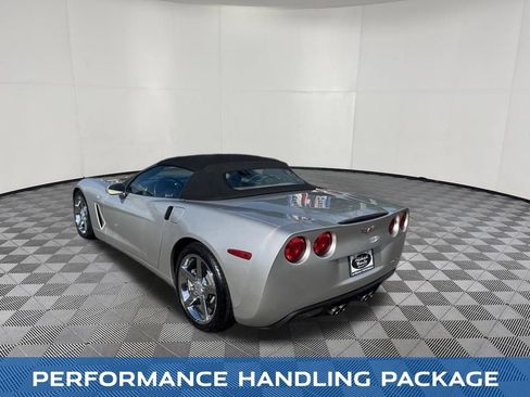 Used 2005 Chevrolet Corvette Convertible w/ Preferred Equipment Group RWD image 7
