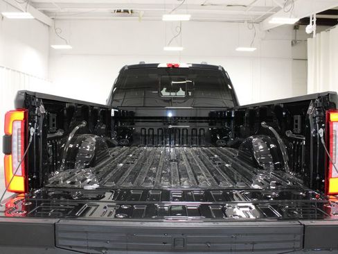 New 2026 Ford F350 Platinum image 34