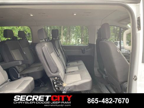 Used 2021 Ford Transit 350 XLT RWD image 21