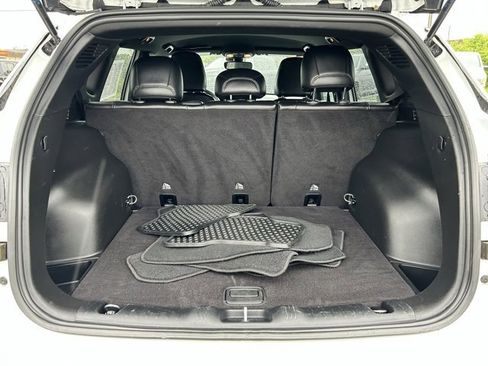 Certified 2024 Jeep Compass Latitude image 6